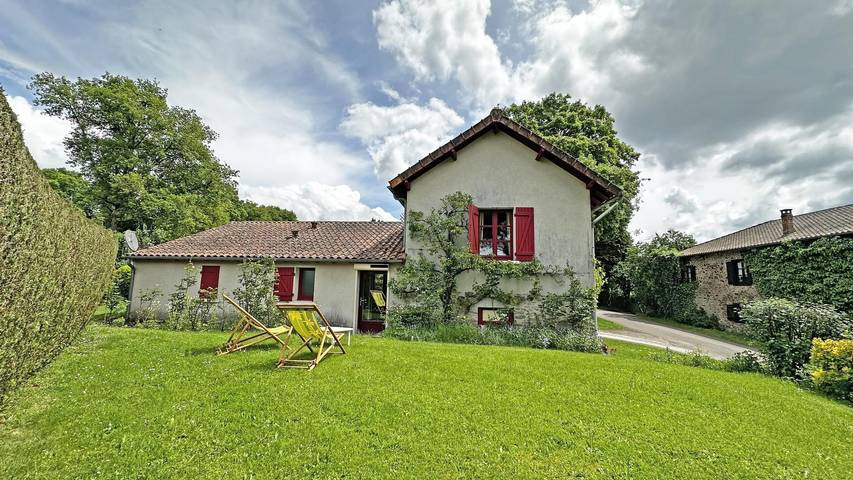 Gîte pour 4 personnes, avec Jardin