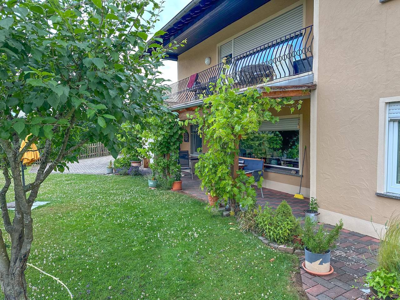 Schönes Haus mit fantastischer Aussicht in Nimshuscheid, Eifelkreis Bitburg-Prüm