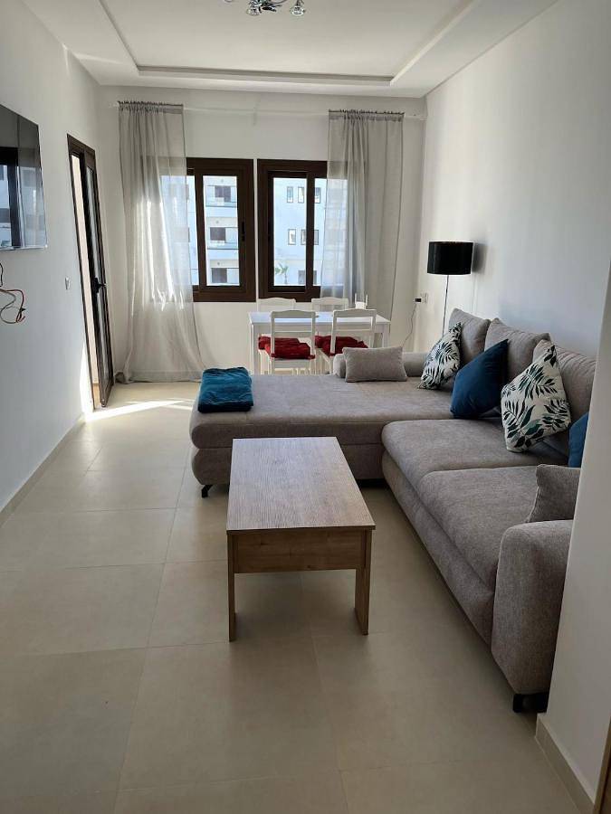 Gîte pour 6 personnes, avec vue ainsi que piscine et jardin dans Marina Smir - 3