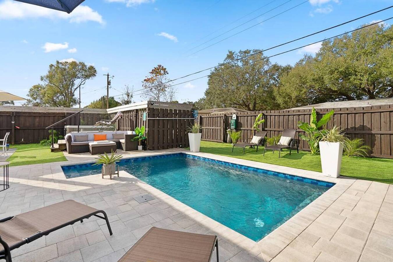 Pool Hottub 5 miles Clearwater Irb Pet Friendly in Largo, Pinellas County