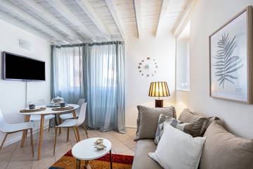 Vakantieappartement voor 2 Personen in San Felice del Benaco, Garda Bergen, Afbeelding 2