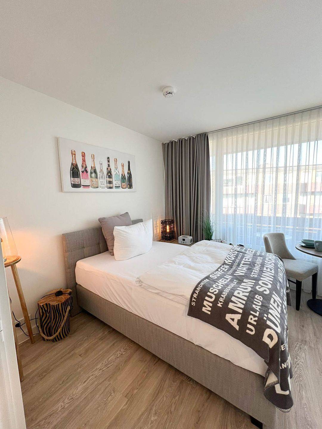 Ganze Wohnung, Das Appartement mit dem großen Herz für Alleinreisende.  Inkl. einem Mega Balkon in Westerland, Sylt (Gemeinde)