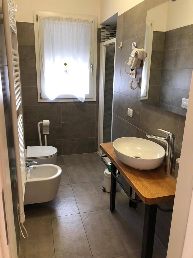 Double Room with Private Bathroom in Marcon, Province de Venise
