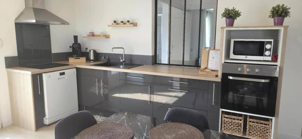 Location de vacances pour 6 personnes, avec jardin à Beaumont (Puy-de-Dôme) - 3