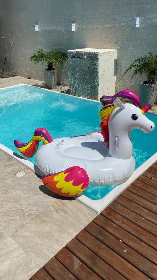 Casas e apartamentos de temporada para 6 pessoas, com terraço e piscina em Ribeirão da Ilha