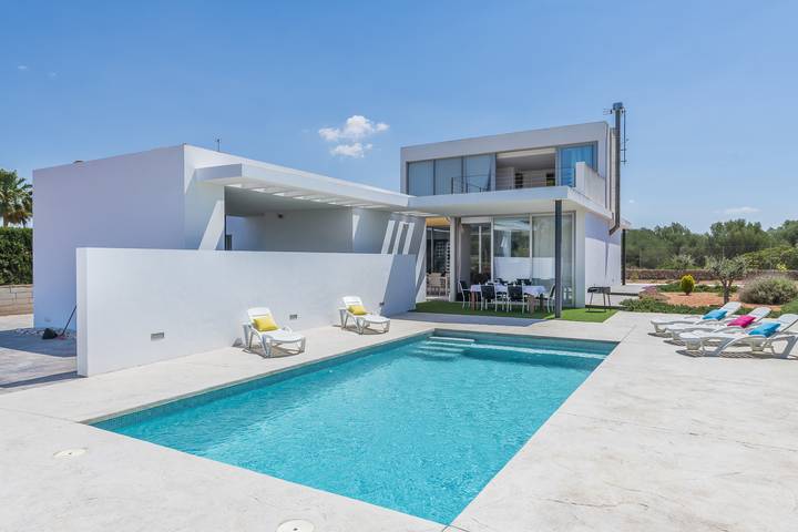 Casa de vacaciones para 6 personas, con Balcón además de Terraza y Jardín en Sa Torre