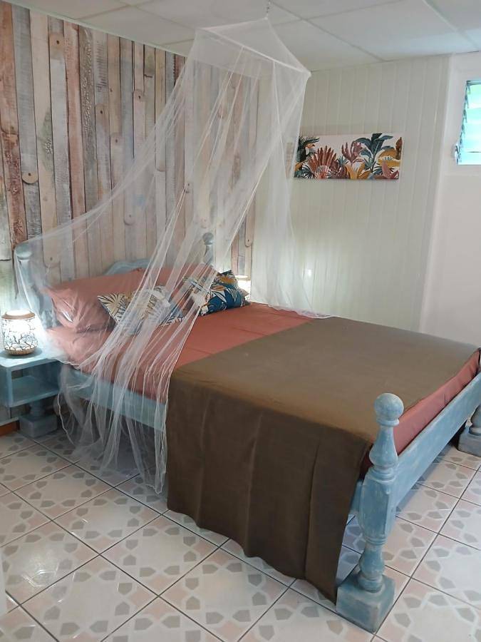 Appartement de vacances pour 2 personnes, avec jardin et piscine