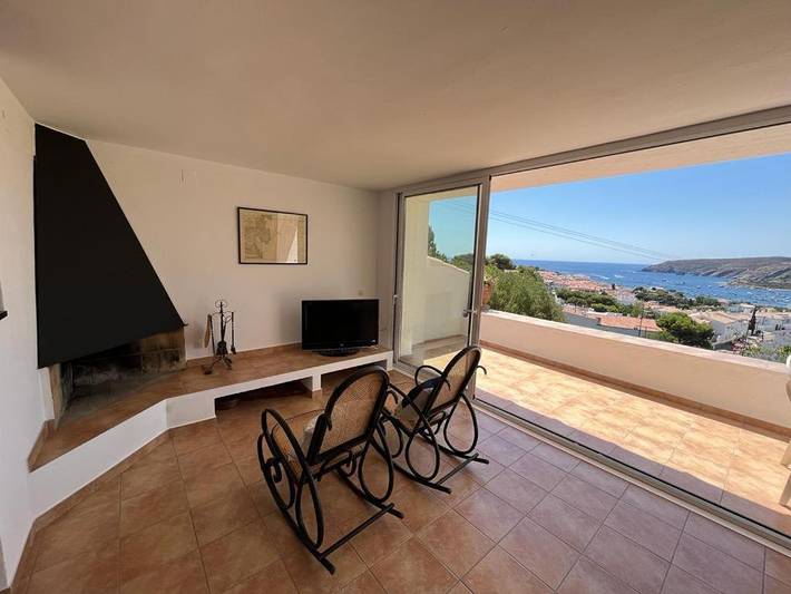 Vakantiewoning voor 6 personen, with Balkon and Terras as well as Uitzicht in Cadaques