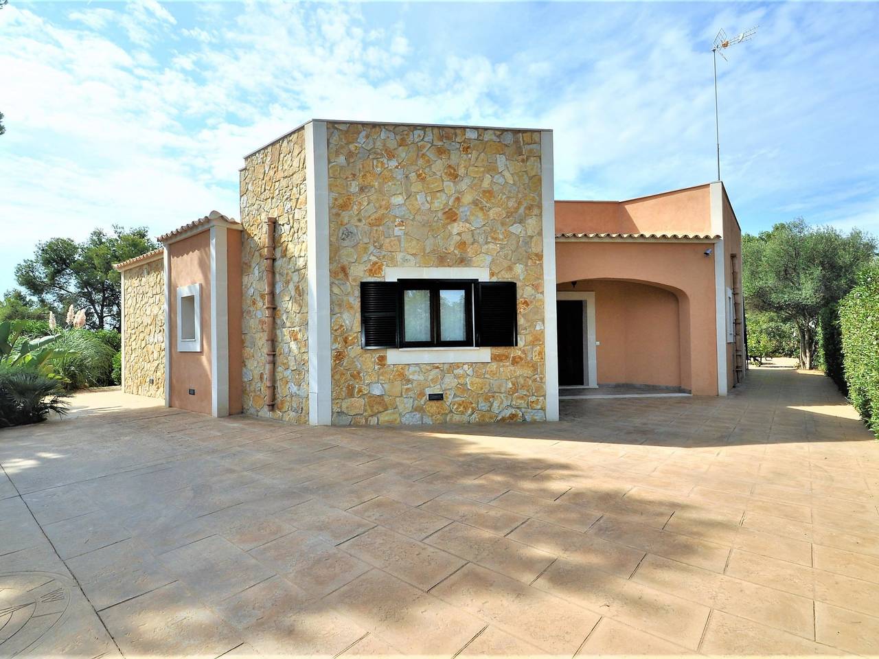 Villa Monica en barrio residencial de Cala Pi para 6 personas con piscina priva in Vallgornera, Llucmajor
