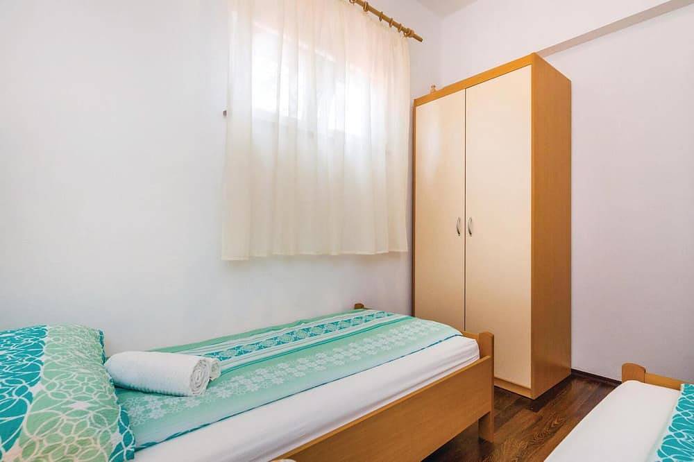 Cały apartament, Przepiękny apartament w Lukovo Sugarje in Lukovo Šugarje, Velebit Nature Park