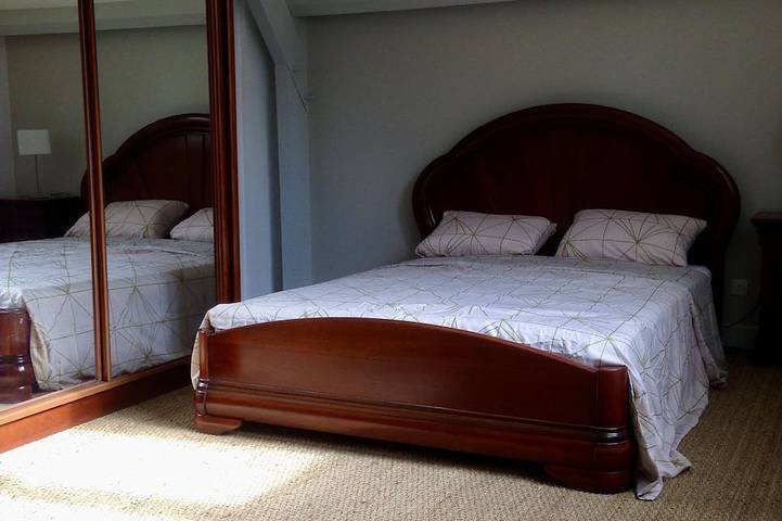 Location de vacances pour 14 personnes, avec terrasse et jardin, animaux acceptés à Lalinde - 3