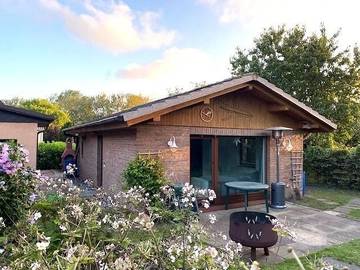 Ferienhaus für 4 Personen, mit Garten und Terrasse in Wiek