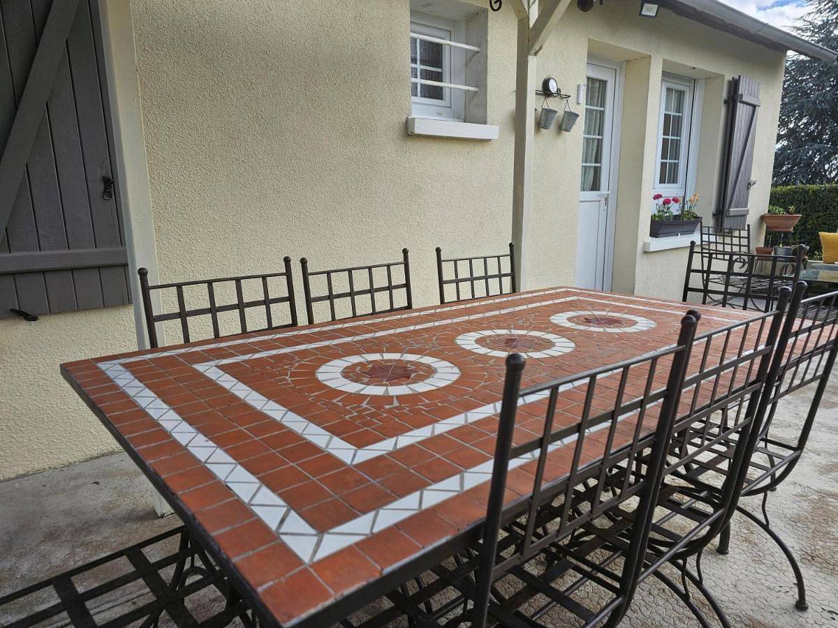 Appartement de vacances entier, Double Room in Saint-Martin-le-Beau, Région de Tours