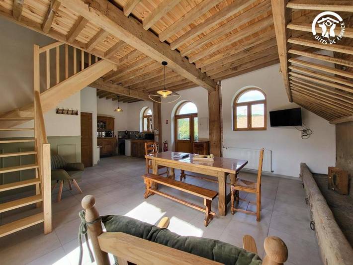 Gîte pour 3 personnes, avec terrasse à Aix-en-Issart