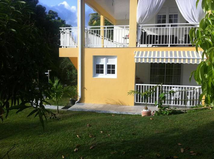 Appartement de vacances pour 2 personnes, avec terrasse et jardin