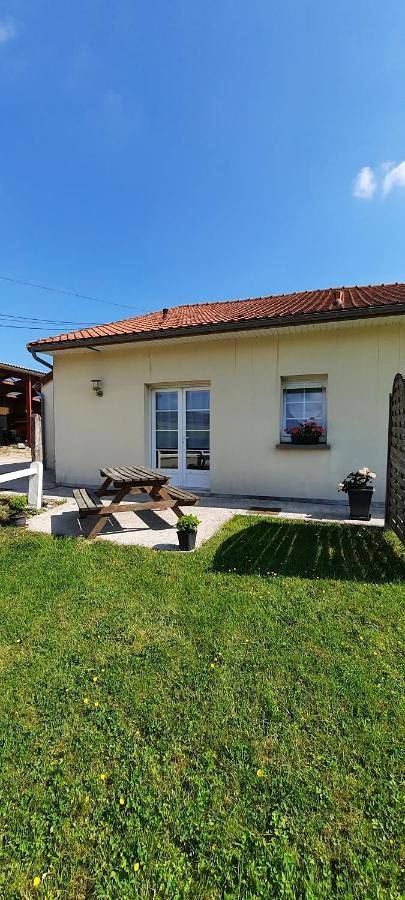 Location de vacances pour 4 personnes, avec jardin à Lottinghen - 2