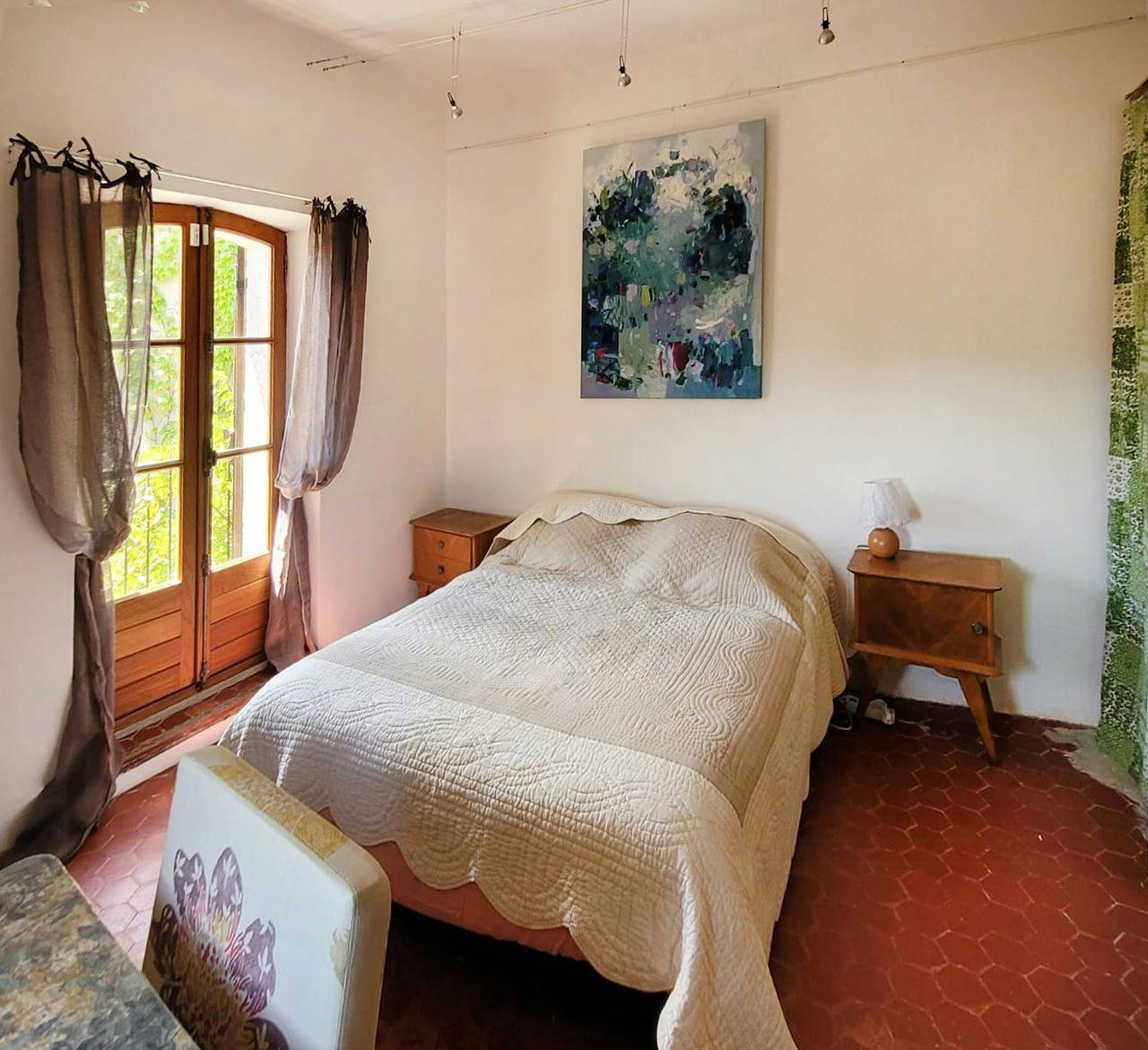 Maison d'artiste au cœur de Simiane-la-Rotonde in Simiane-la-Rotonde, Région de Forcalquier