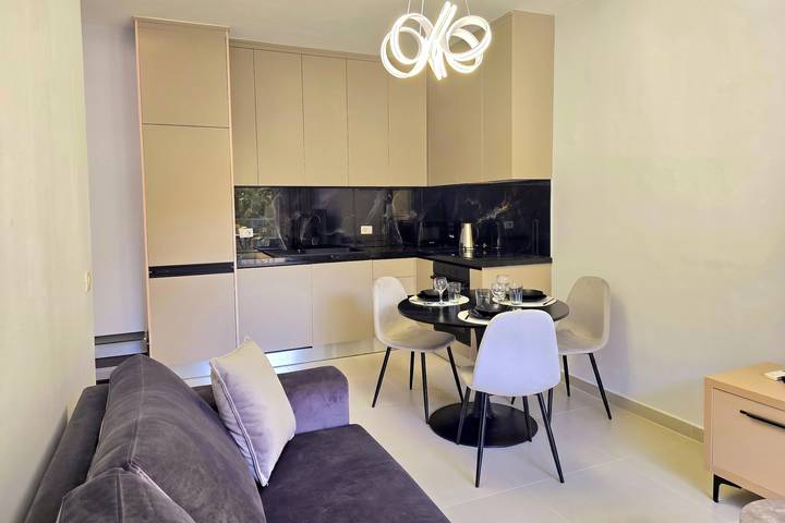 Ganze Wohnung, Happy Stay Apartment by the Sea 093 in Golem, Albanien