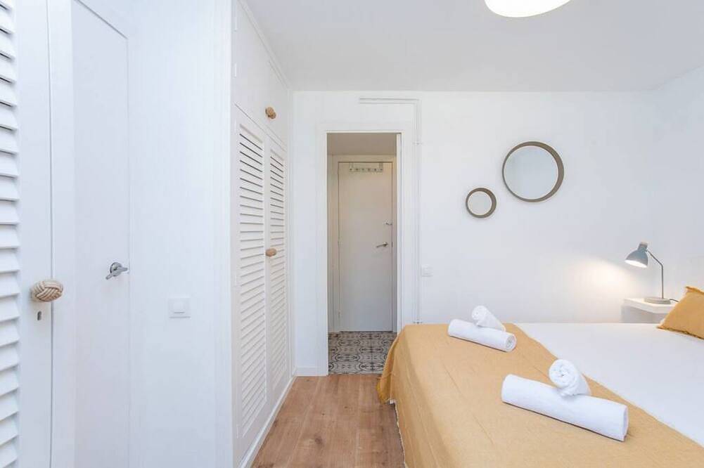 Ganze Wohnung, Unique Sea views & Beachfront Apartment in Castelldefels, Baix Llobregat