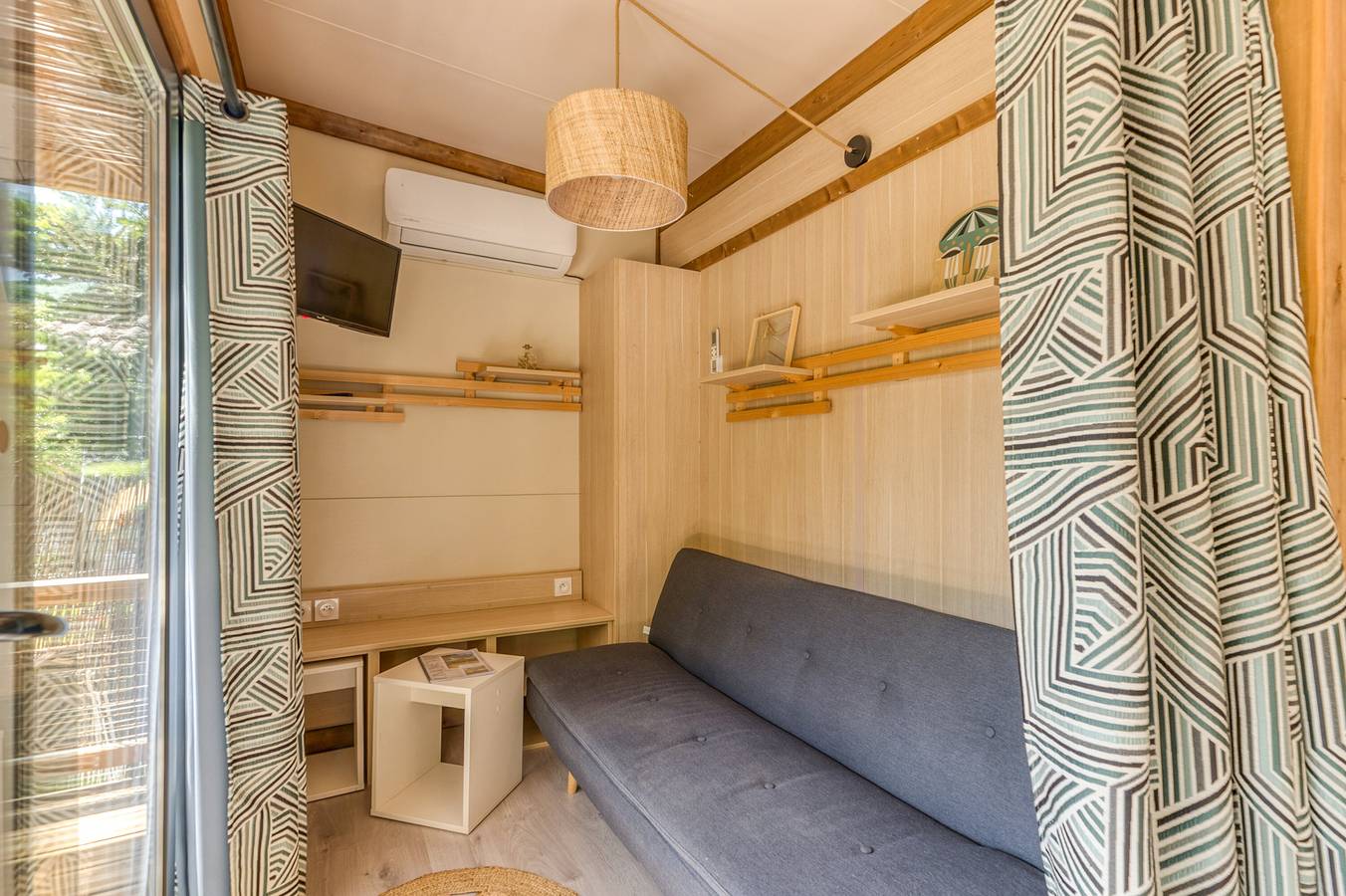 Appartement 'Columbia 43B' avec vue sur les montagnes, Wi-Fi et climatisation in Vaulnaveys-le-Bas, Isère