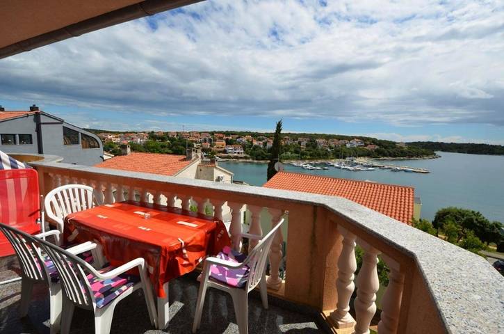 Ferienwohnung für 4 Personen, mit Garten und Terrasse, mit Haustier in Pjescana Uvala - 3