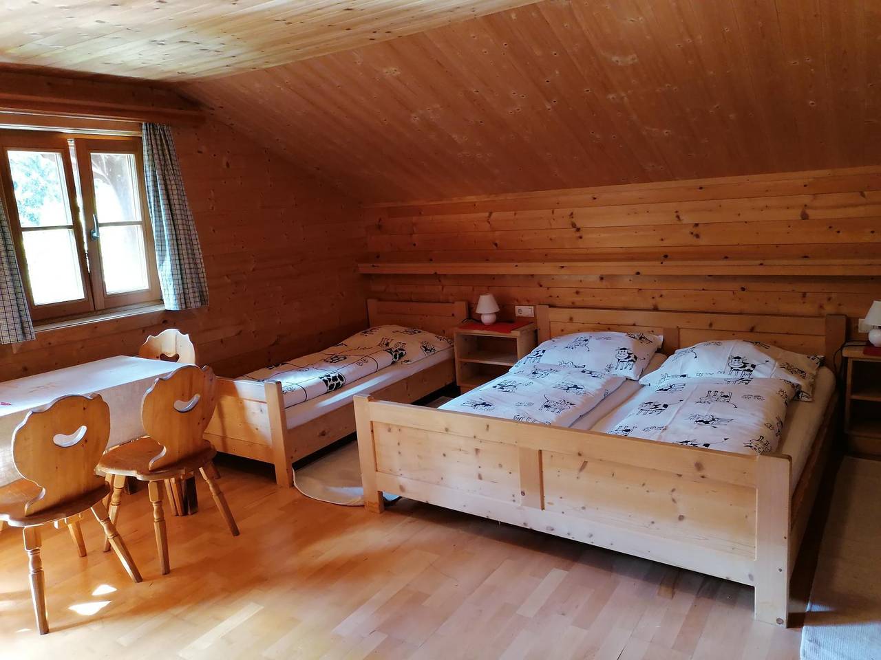4-Bett-Zimmer in Brixlegg, Kaisergebirge