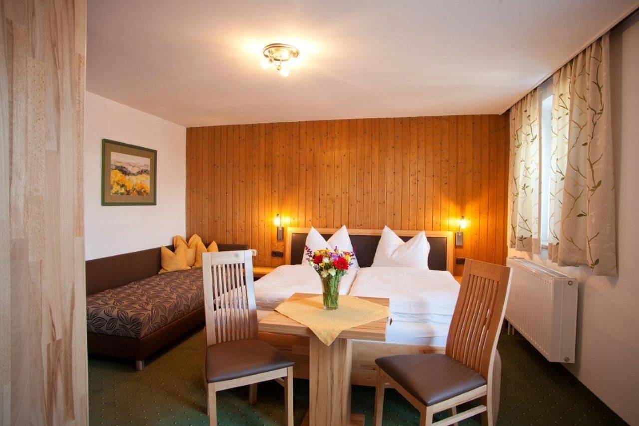 Pension Schierl in Faistenau, Bezirk Salzburg-Umgebung