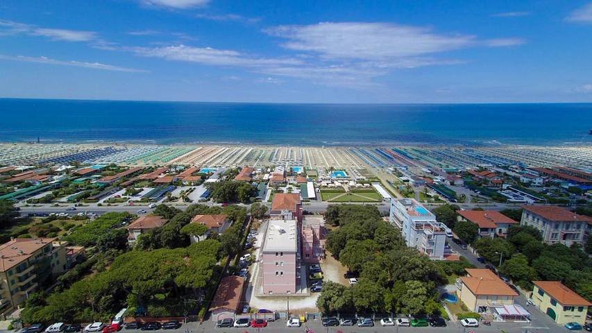 Aparthotel para 5 personas, con jardín y balcón, Se admiten mascotas - 1