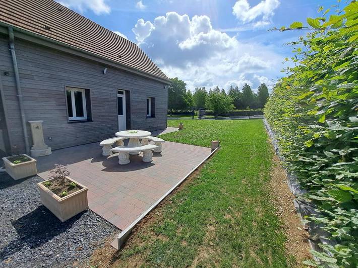 Location de vacances pour 7 personnes, avec jardin dans Rollot