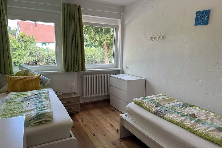 Ganze Wohnung, Große Ferienwohnung an der Donau – Alb, Oberschwaben & Bodensee ! in Scheer, Region Bodensee-Oberschwaben