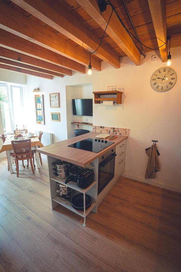 Appartement entier, Le Petit Gite du Roy in Courlay, Deux-Sèvres