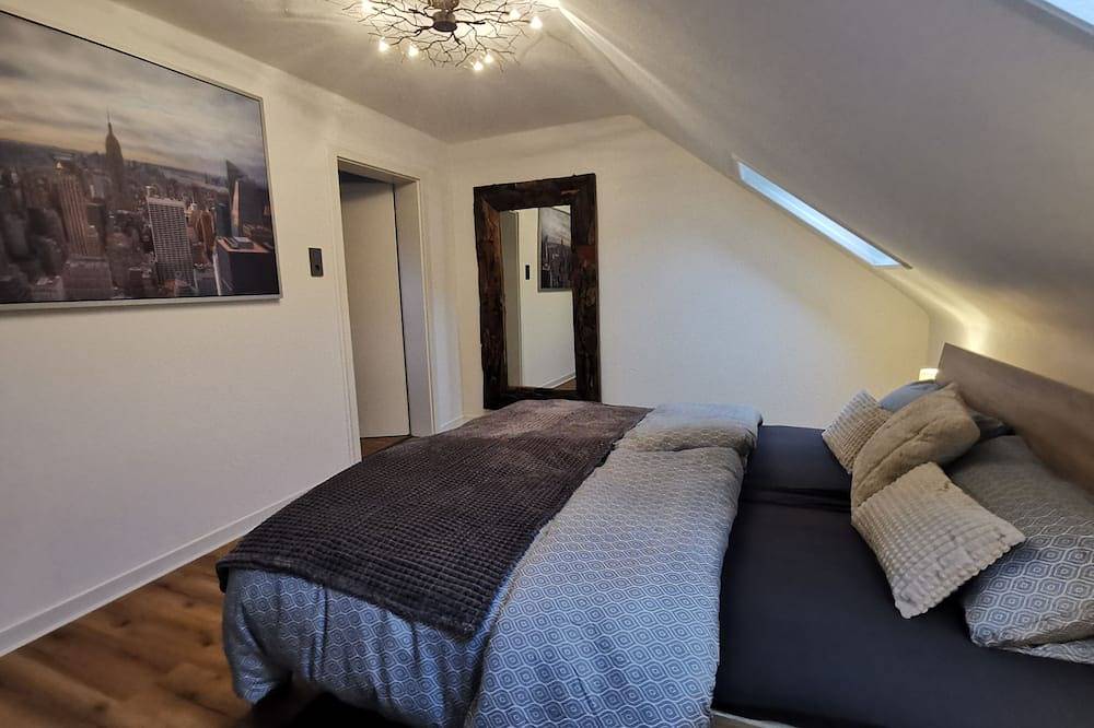 Ganze Wohnung, Moderne Ferienwohnung in Iserlohn für bis zu 4 Personen in Iserlohn, Märkischer Kreis