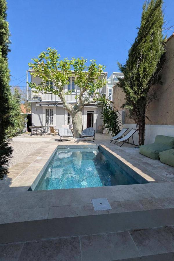Villa voor 8 personen, with tuin and uitzicht as well as zwembad in Marseille