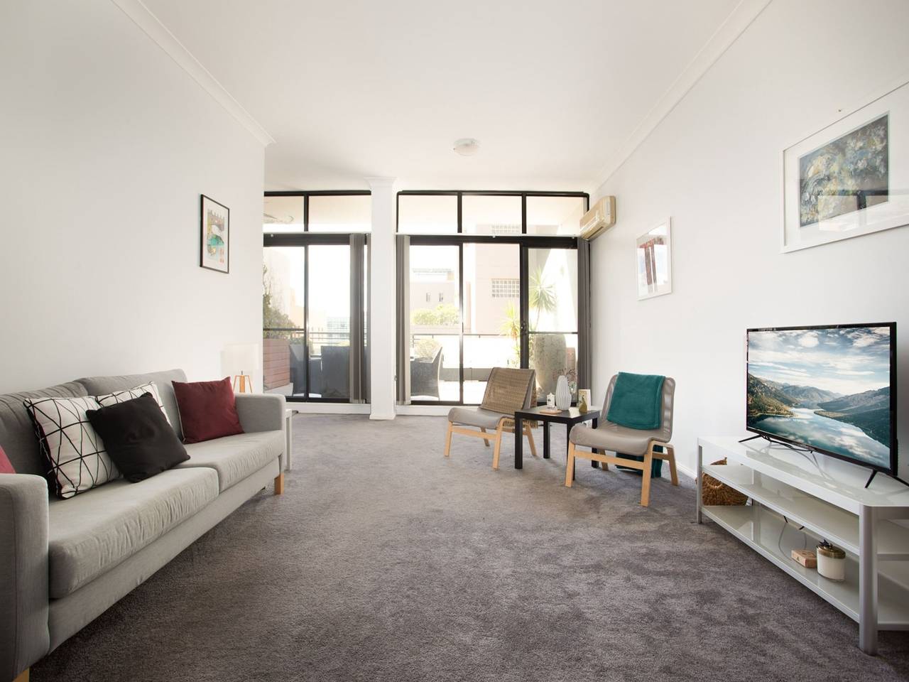 Ganze Wohnung, Chic Unit with Rooftop Terrace near Sights & Shops in Pyrmont, Sydney
