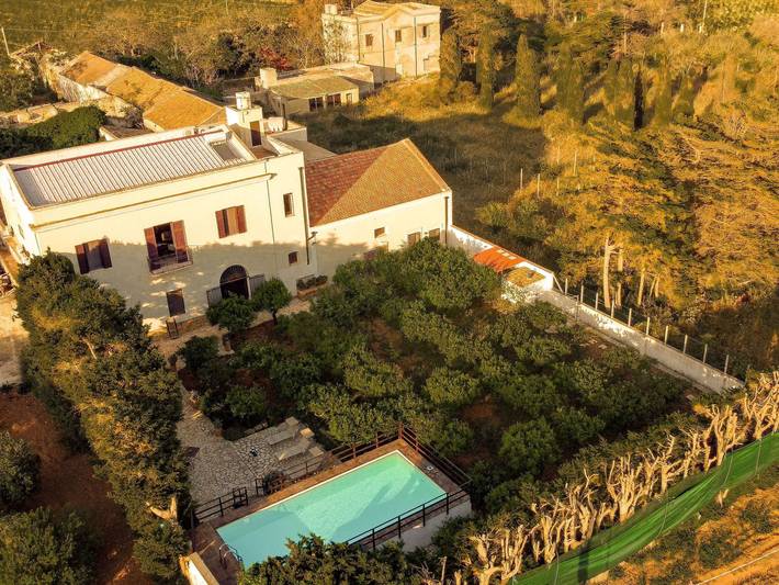 Appartamento per 2 persone, con giardino e piscina a Petrosino