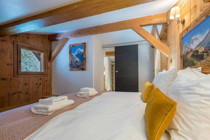 Gîte pour 10 personnes, avec sauna et jacuzzi ainsi que jardin et balcon dans Parc de Merlet - 4