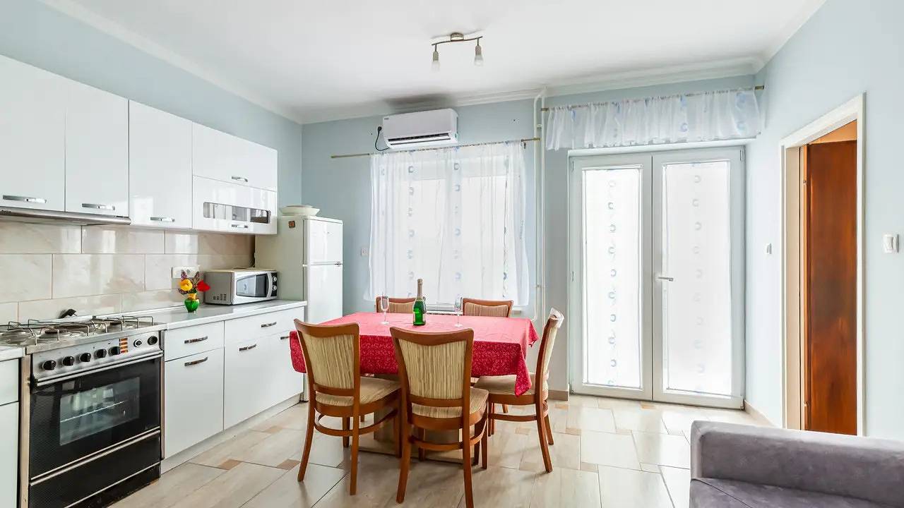 Ganze Ferienwohnung, Ferienwohnung für 5 Personen (46 m²) in Brseč in Martina (Kvarner Bucht), Moscenicka Draga
