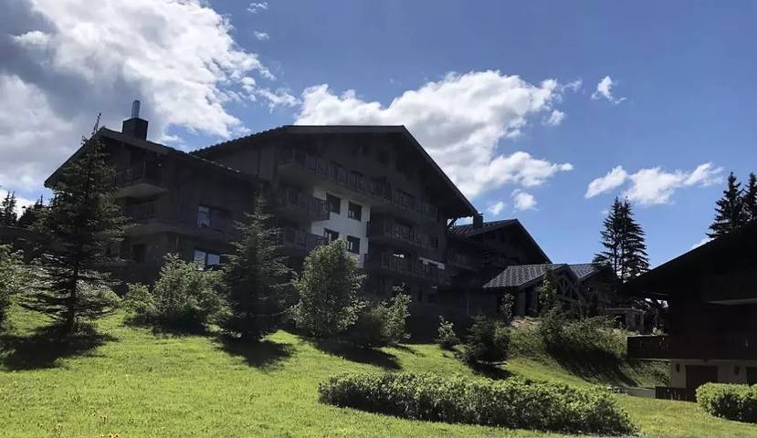 Gîte pour 6 personnes, avec vue ainsi que sauna et balcon à Villard-sur-Doron