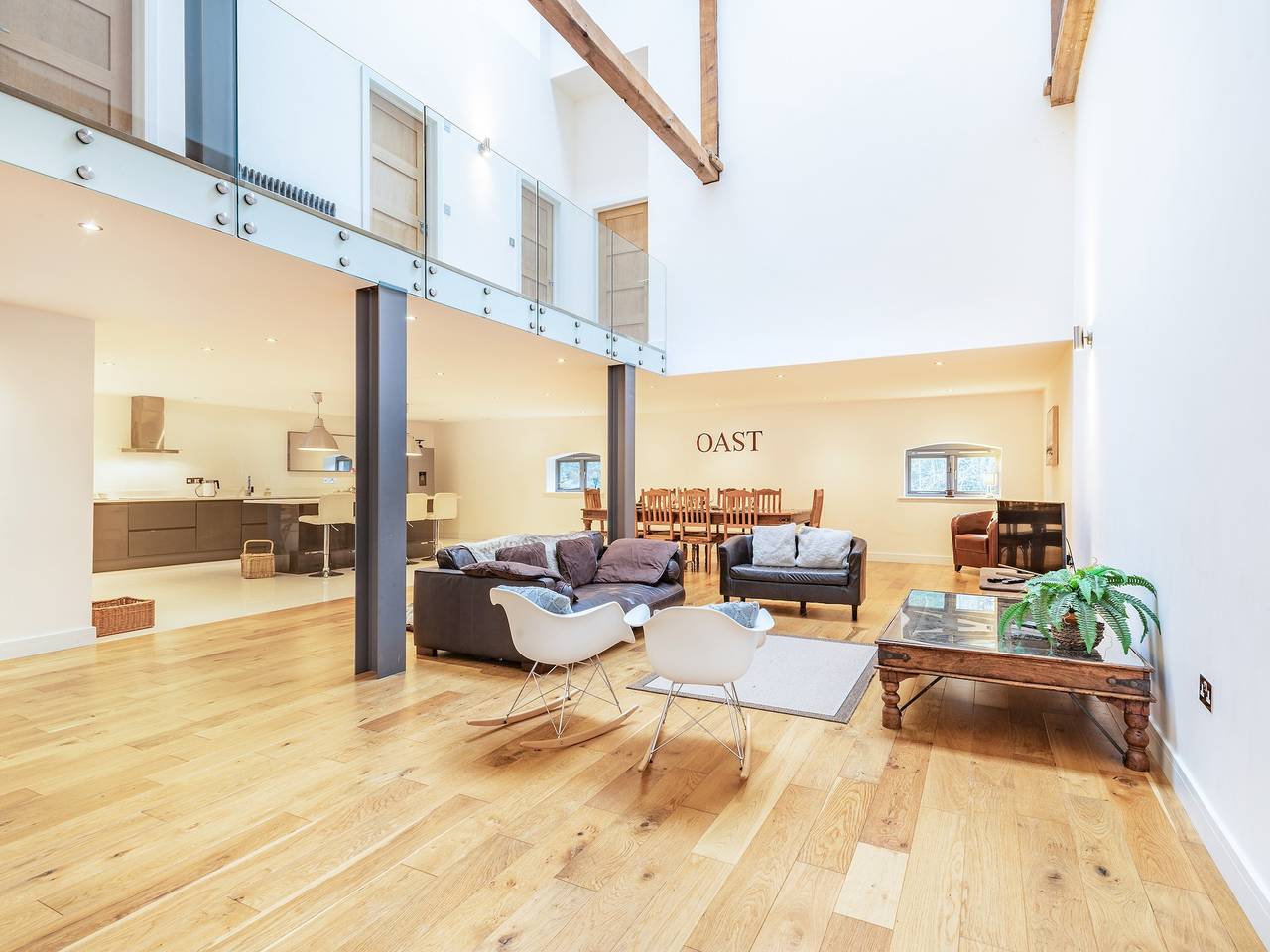 Oast Barn in Letheringsett with Glandford, Norfolk Coast