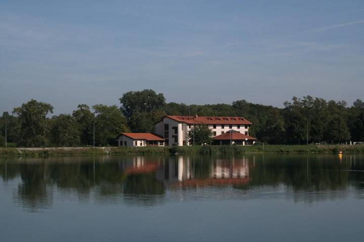 Auberge pour 2 personnes, avec Terrasse ainsi que Jardin et Vue dans Vieux Brisach