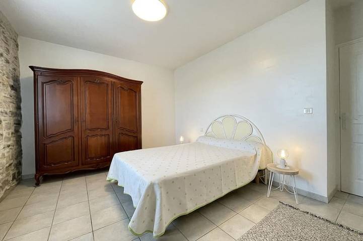 Location de vacances pour 6 personnes, avec jardin, animaux acceptés à Bidache - 3