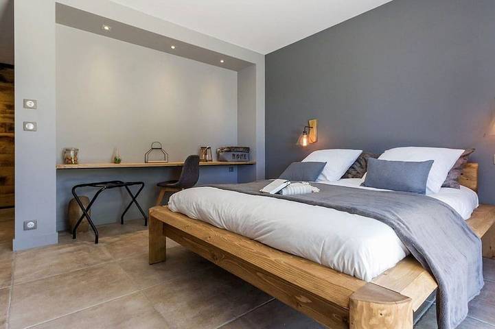Gîte pour 9 personnes, avec jacuzzi et sauna ainsi que terrasse et jardin à Ligné - 3