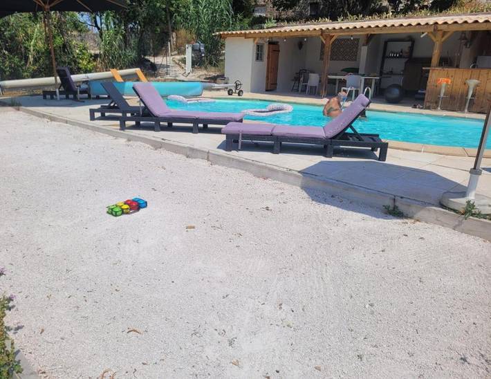 Location de vacances pour 2 personnes, avec jardin et piscine à Bourg-de-Visa - 2