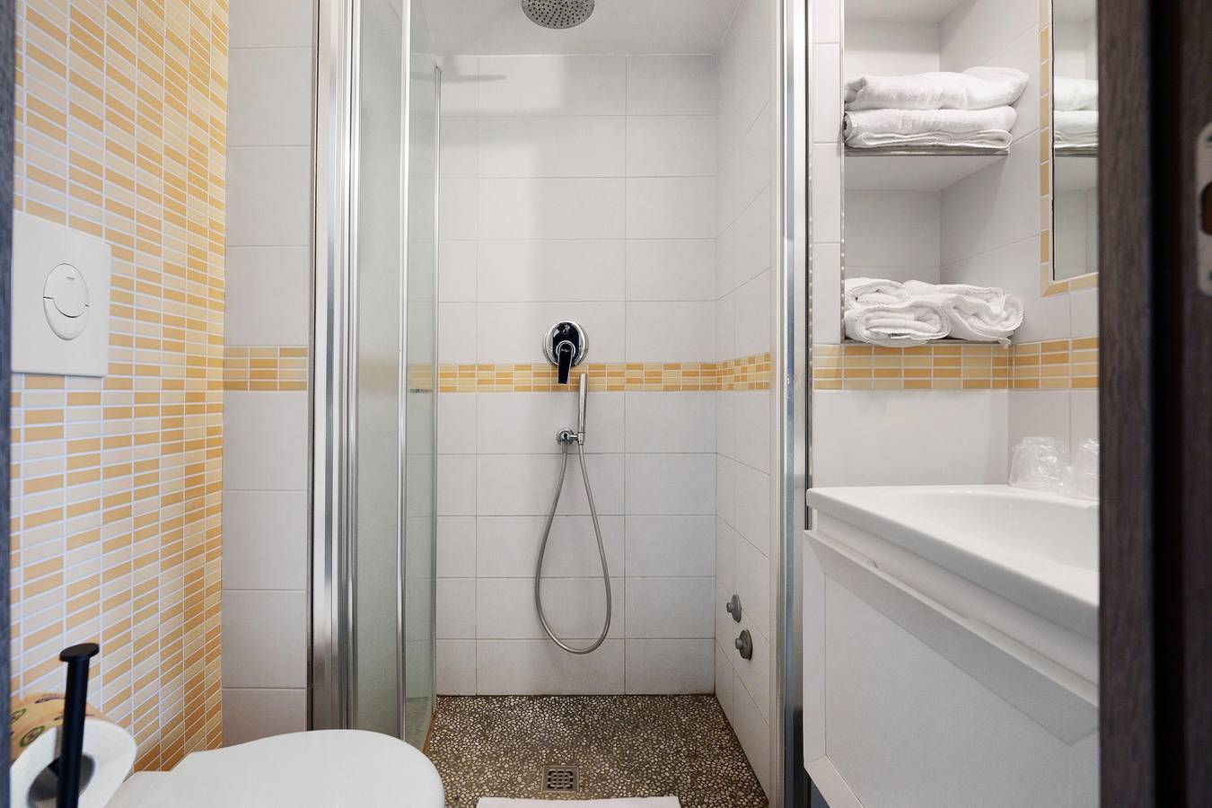 Kamer 'Camera Libeccio Vista Mare' met Uitzicht op Zee, Wi-Fi en Airconditioning, foto 10
