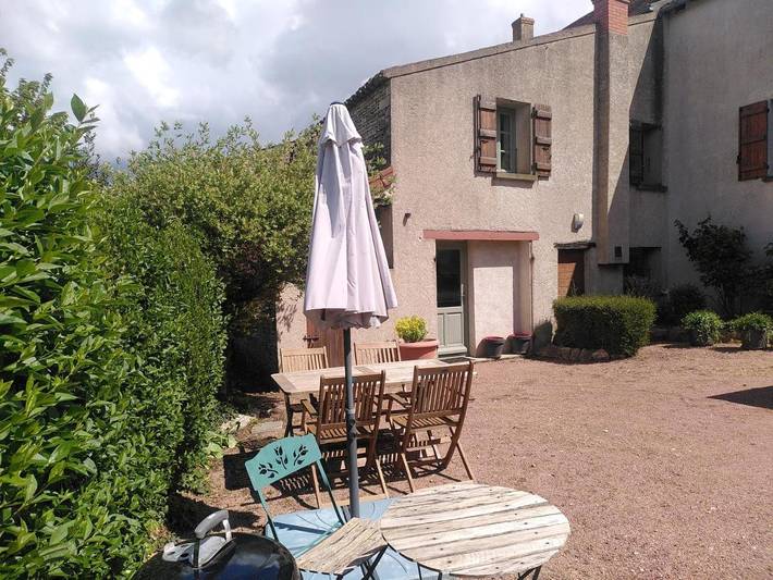 Location de vacances pour 5 personnes, avec vue à Bonnay