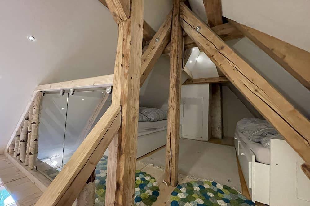 Ganze Wohnung, Neu! Fewo Eulennest in idyllischem Forsthaus, individuell und chic in Hundsbach, Forbach