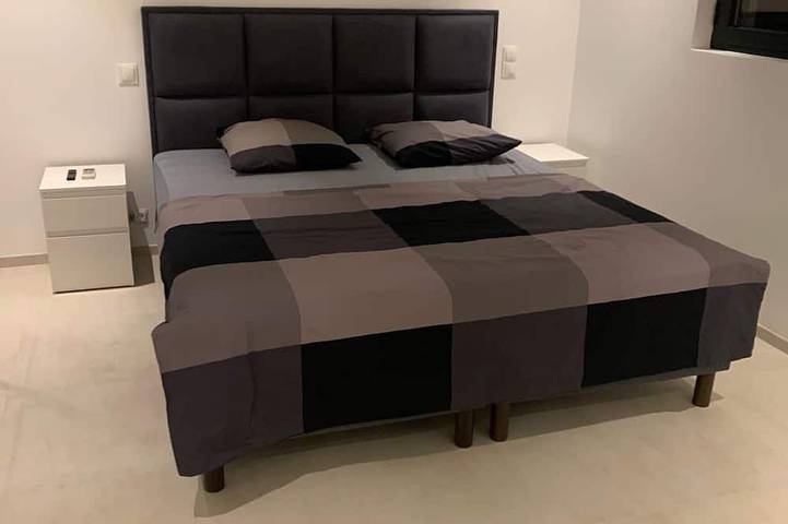 Location de vacances pour 6 personnes, avec jardin ainsi que balcon et jacuzzi à Le Cannet-des-Maures - 3