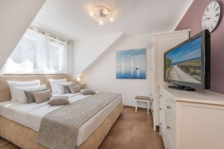 Ferienwohnung für 4 Personen, mit Balkon und Ausblick in Trassenheide - 4