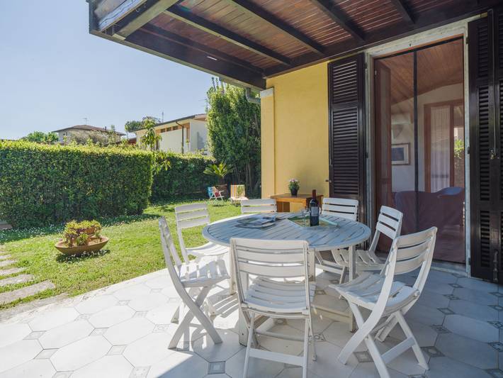 Location de vacances pour 6 personnes, avec jardin et terrasse à Forte dei Marmi - 2