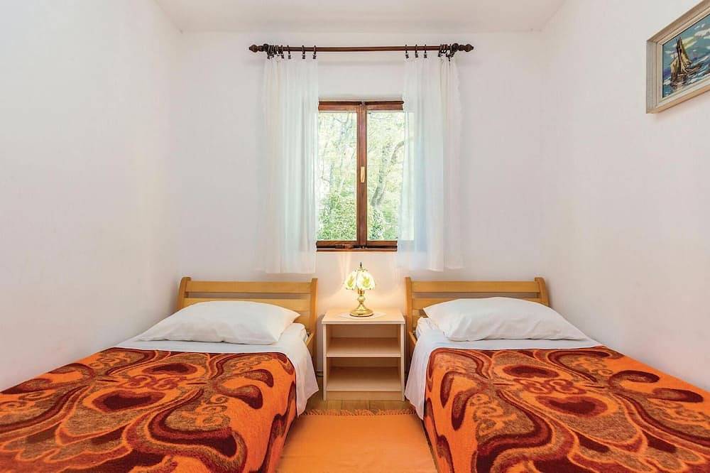 Apartamento entero, Amazing apartment in Jadranovo with Wifi in Jadranovo, Condado de Primorje-Gorski Kotar